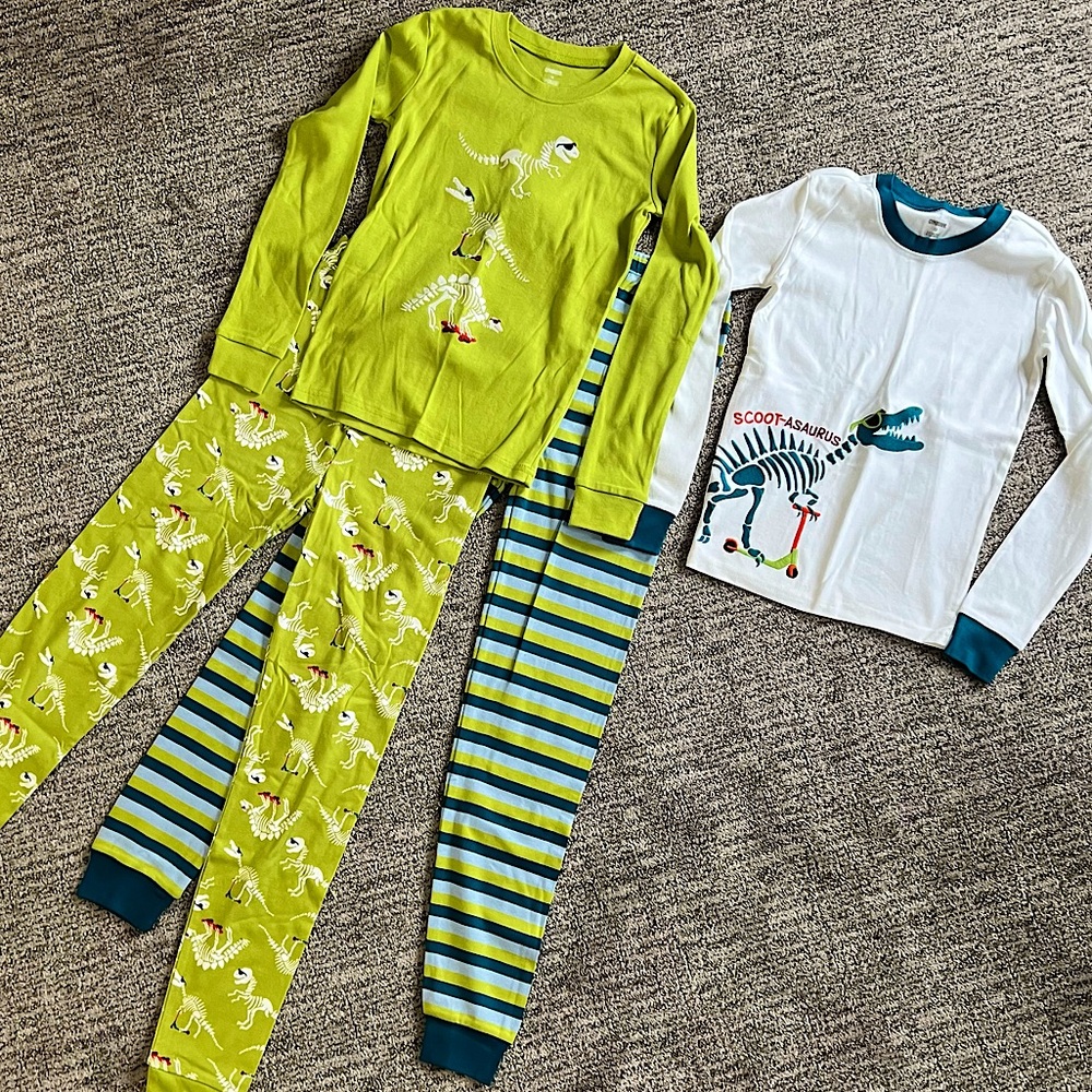 2 pairs Gymboree pajamas. NWOT size 12 dinosaurs theme